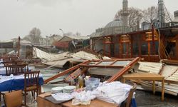 Lodos İstanbul'da Adalar’ı vurdu