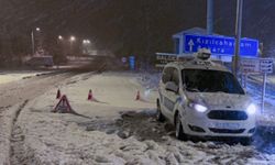 Çankırı'da kar yağışı nedeniyle yaylada mahsur kalan 4 kişi ekiplerce kurtarıldı