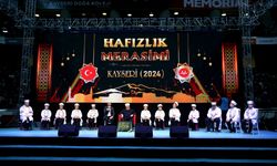 Kayseri'de hafızlığı tamamlayan 455 öğrenci için icazet töreni yapıldı