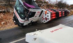 Konya'da doğal gaz yüklü tanker devrildi