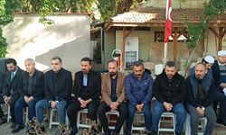 Şehit Uzman Onbaşı Bünyamin Çabuk, Adana'daki kabri başında anıldı