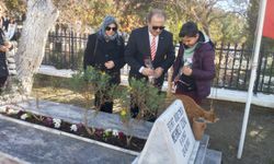 Terör örgütü PKK tarafından şehit edilen öğretmen Mehmet İzdal anıldı