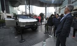 Tesla'nın elektrikli kamyoneti Cybertruck Ankara'da