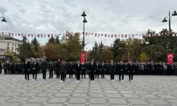 Büyük Önder Atatürk için Taksim Meydanı'nda anma töreni düzenlendi