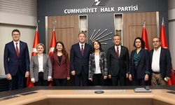 Özel ile DEM Parti Eş Genel Başkanları bir araya geldi