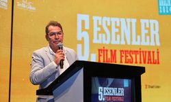 "5. Esenler Film Festivali" ödül töreniyle sona erdi