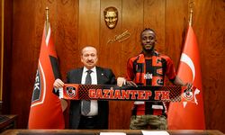 Gaziantep FK, Ganalı golcü Boateng'i renklerine bağladı