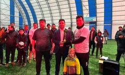 Suşehri'nde kurumlar arası futbol turnuvası sona erdi