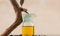 Jojoba Yağı'nın cilt ve saç bakımında etkileri