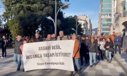 Hopa'da asgari ücret protestosu: 'Bu parayla Mehmet Şimşek yaşasın'