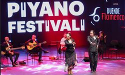 Antalya Piyano Festivali’nde Duende Flamenco Feat grubu sahne aldı