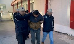 Adana'da terör örgütü DEAŞ operasyonunda yakalanan 3 zanlıdan 2'si tutuklandı