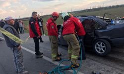 Balıkesir'de tırla çarpışan otomobilin sürücüsü öldü