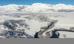 Kırağıyla kaplanan Munzur ve Pülümür vadileri dronla görüntülendi