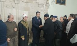 Suşehri'nde umre kafilesi dualarla uğurlandı