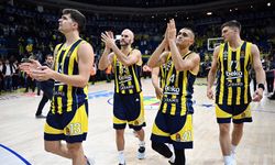 Fenerbahçe Beko, Anadolu Efes'i EuroLeague'de mağlup etti