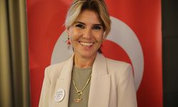 Gülben Ergen'den 'gözaltı' tepkisi: "Beni de gözaltına alırlar mı?"