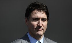 Kanada Başbakanı Trudeau istifa etti