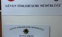 Beyoğlu'nda uyuşturucu sattığı iddia edilen şüpheli yakalandı