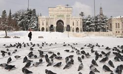 İstanbul'da bazı üniversitelerde eğitime kar engeli