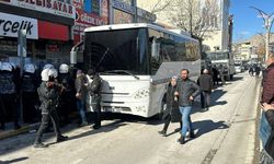 Kayyum sonrası Van'da DEM Parti'nin açıklamasına polis engeli