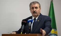 BBP Genel Başkanı Destici, Polatlı'da muhtarlarla iftarda bir araya geldi: