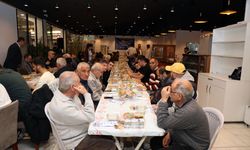 Eski bakan Özhaseki, Talas Belediyesinin iftar programına katıldı