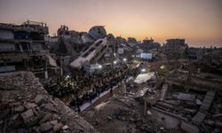 Gazze’de yıkıntılar arasında toplu iftar
