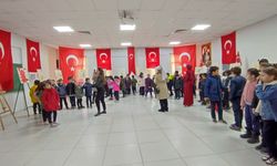 Sarıoğlan'da "Çanakkale ve Türk bayrağı" temalı sergi açıldı
