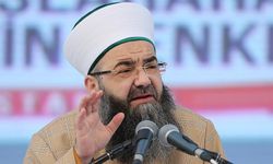 Cübbeli Ahmet ameliyata alındı: Apandisit patlaması riski