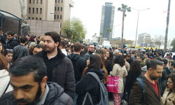 İzmir'de gözaltına alınan 97 öğrenci serbest bırakıldı