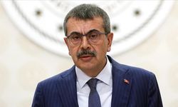 Bakan Tekin canlı yayında 'kreş' iddialarını yanıtladı