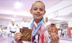 7 yaşındaki Ayza Akgün, Karadağ’da altın madalya hedefliyor