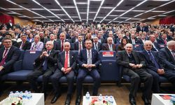 CHP'nin olağanüstü kurultayına iki isimden iptal davası!