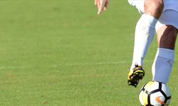 Leeds United ve Burnley, Premier Lig’e yükselmeyi garantiledi