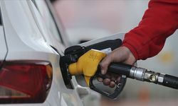 Benzine zam geldi, motorine zam yolda: İşte güncel fiyatlar...