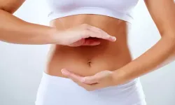 1 Haftada Şişkinlik Nasıl Giderilir? Etkili ve Doğal Yöntemlerle Rahatlayın