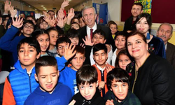 Mansur Yavaş’tan Karne Alan Öğrencilere Mesaj