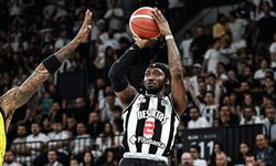 Beşiktaş Fibabanka, Fenerbahçe Beko karşısında fark attı