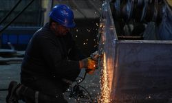 Ücretli çalışan sayısı nisanda arttı