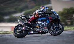Toprak Razgatlıoğlu İngiltere'de 3'te 3 Yaptı: WSBK'da Zirvenin Yeni Lideri