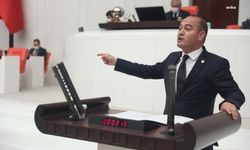 CHP'li Karabat: "Darbeler sadece silahla değil, talimatla, yargı operasyonlarıyla da yapılır"