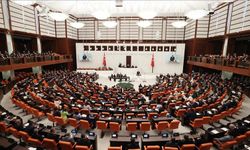 Özgür Özel'in dokunulmazlık dosyası Meclis'e sunuldu