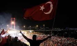 Siyasilerden '15 Temmuz' mesajları