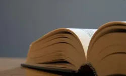 Yineleme Nedir? Dilin Gücünü Artıran Anlatım Tekniği