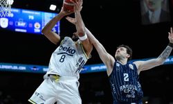 Fenerbahçe Beko, Anadolu Efes’i 102-93’le geçerek finale yükseldi