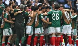 Meksika, Dünya Kupası açılış maçında Güney Afrika’yı 2-0 mağlup etti