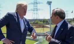 Efsane kaleci Oliver Kahn'dan Galatasaray'a sürpriz ziyaret