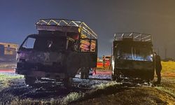 Kayseri’de araç yangını: Melikgazi’de iki kamyon kullanılamaz hale geldi