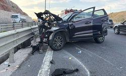 Kocaeli Dilovası’nda tankerle çarpışan cipin sürücüsü ağır yaralandı
